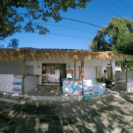 Mango Homestay Sekotong Exteriér fotografie